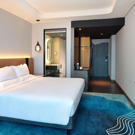 Novotel Yogyakarta International Airport Kulon Progo Temon ภายนอก รูปภาพ